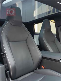 تسلا سايبر تراك